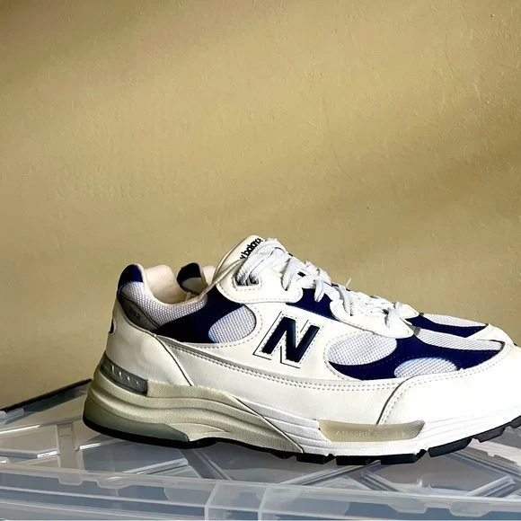 New Balance 992 Men’s 12 - White and Navy - Picture 9 of 11